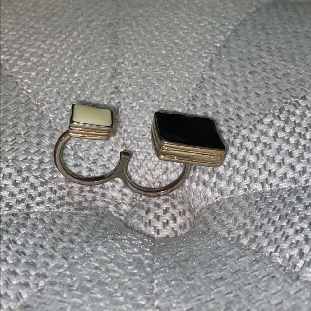 Two finger ring illusion ring - Picture 2 of 6
